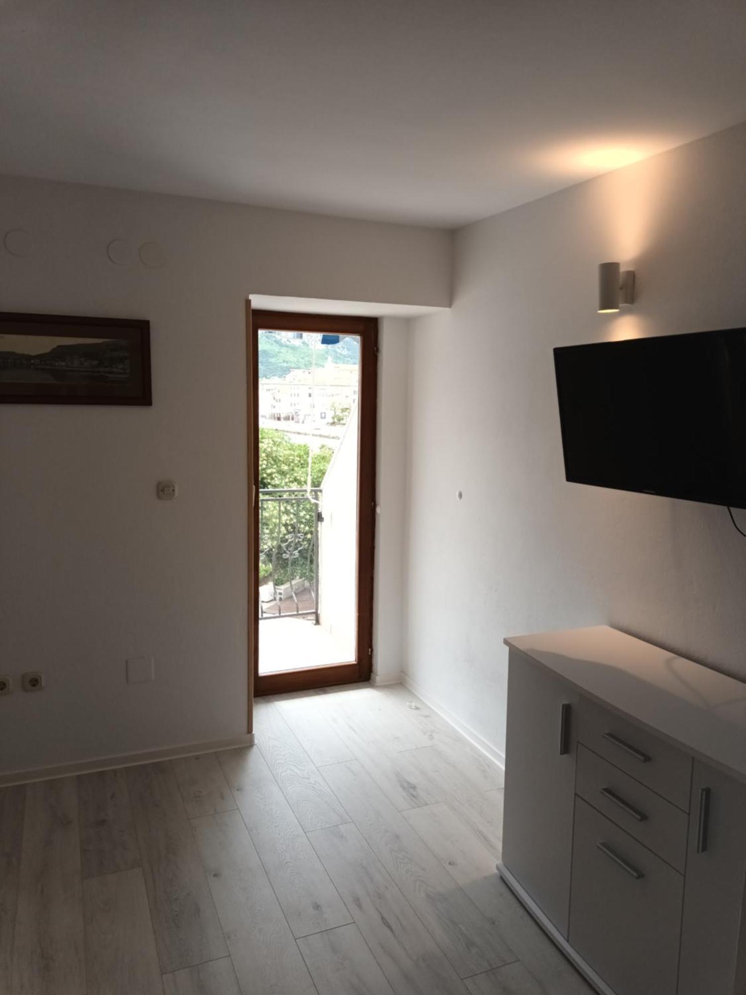 Apartments Dorcic Baška Eksteriør billede
