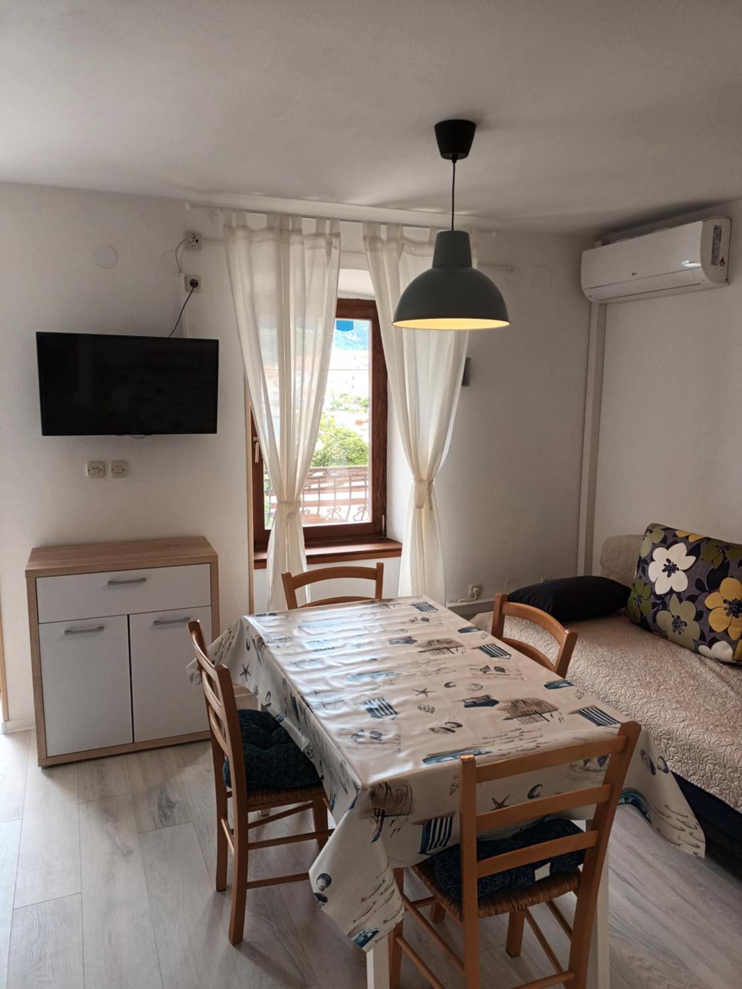 Apartments Dorcic Baška Eksteriør billede