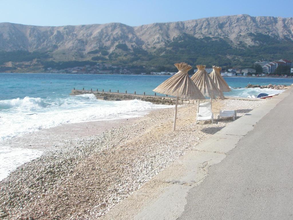 Apartments Dorcic Baška Eksteriør billede