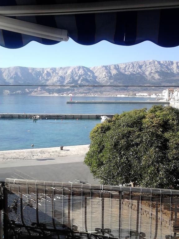 Apartments Dorcic Baška Eksteriør billede